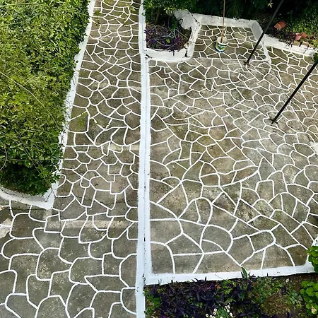 Olive Tree The Master Bed And Balcony *