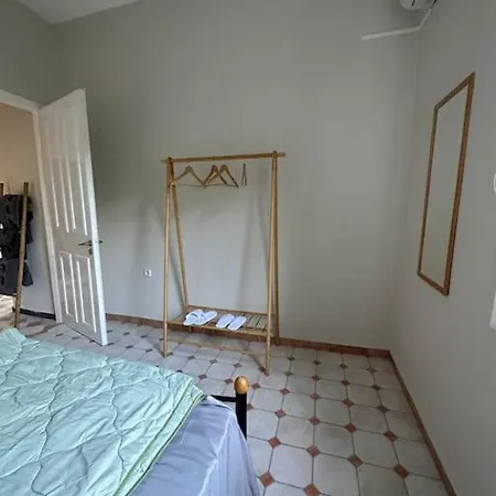 Olive Tree The Master Bed And Balcony