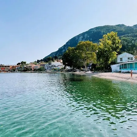 Διαμέρισμα Olive Tree The Master Bed And Balcony *